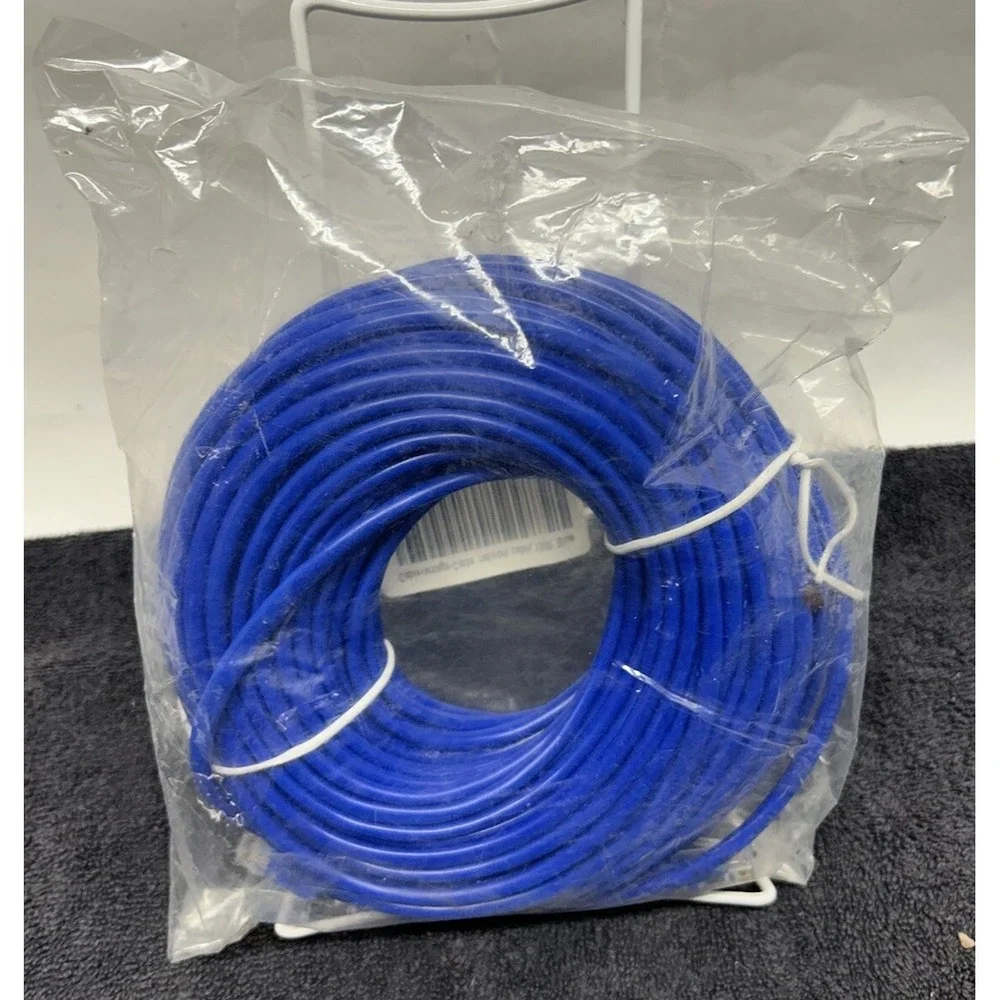 Cable Vantage Cat 5e 100ft Network Blue Cable New